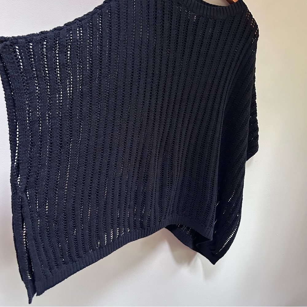 Garnet Hill ~ Black Linen & Organic Cotton Crochet Open Weave Poncho in OS - Picture 5 of 14